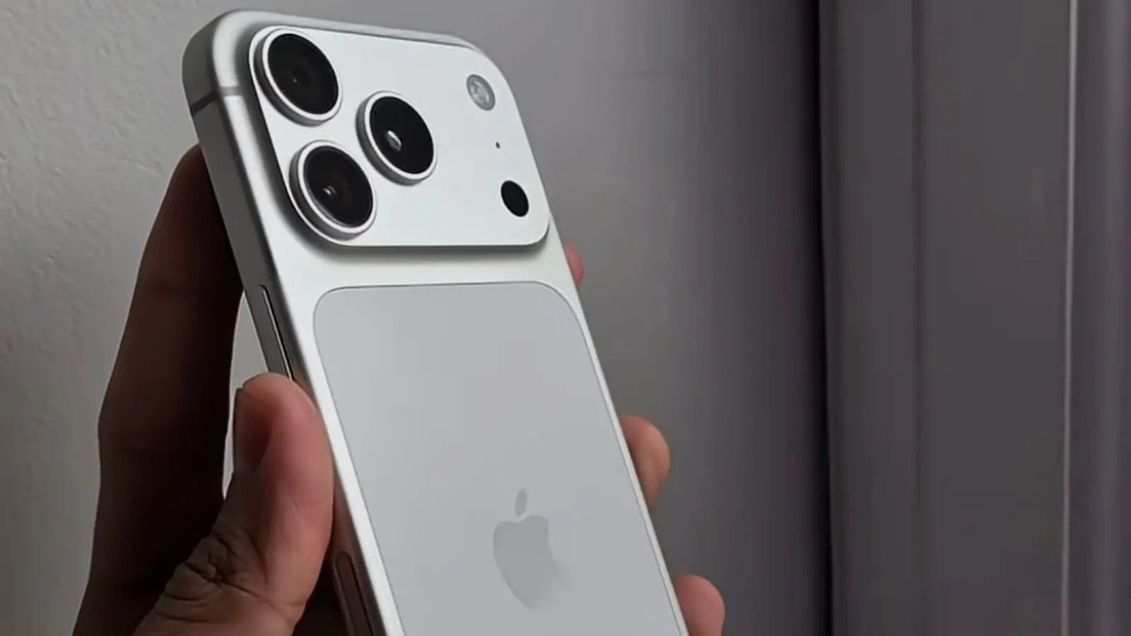 iPhone 17 Production Slows Down: Why This Is Not Bad News