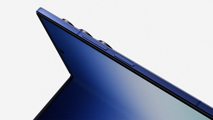 Samsung Flex Titanium Brings Stronger, Slimmer Foldable Displays